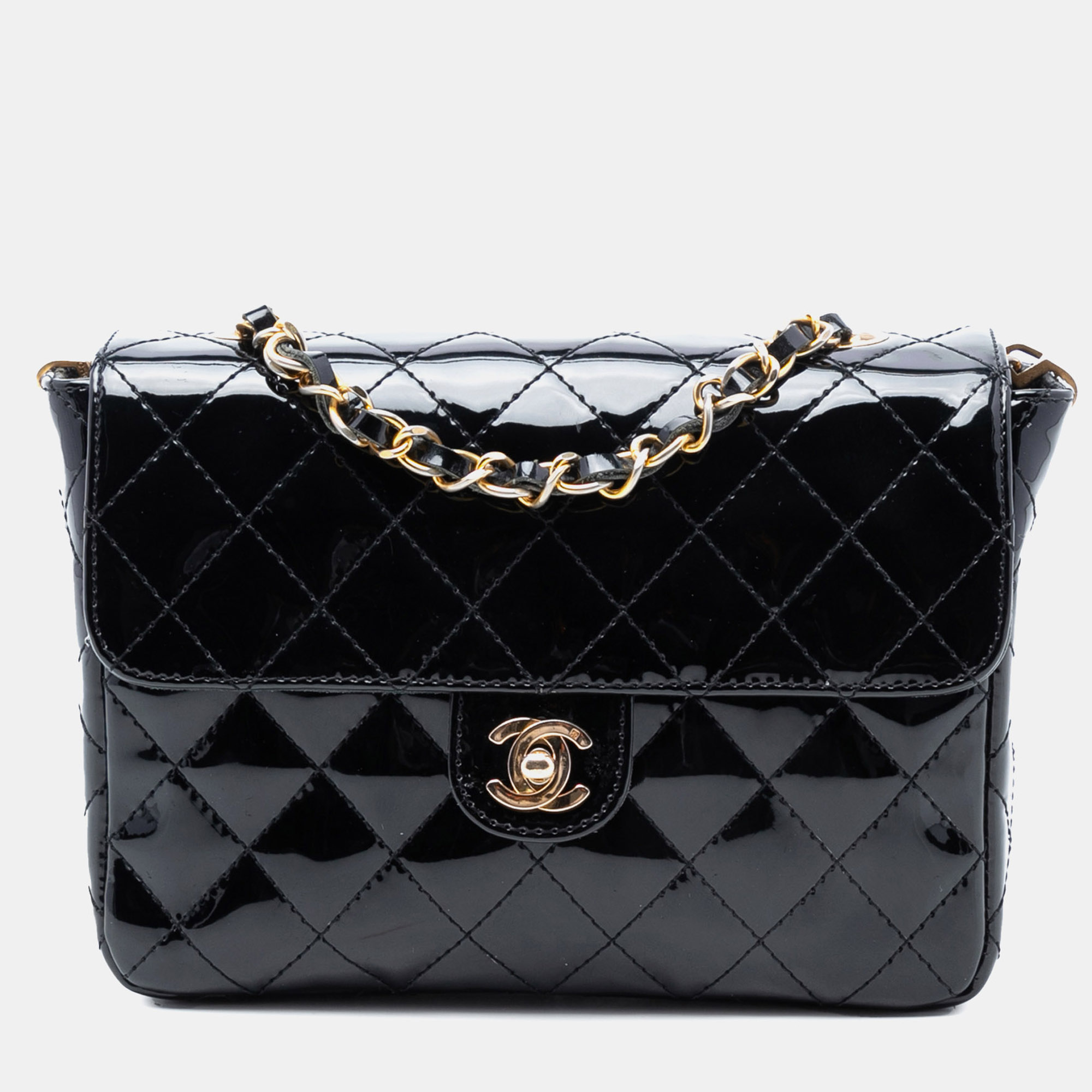 

Chanel Black CC Quilted Patent Straight Single Flap
