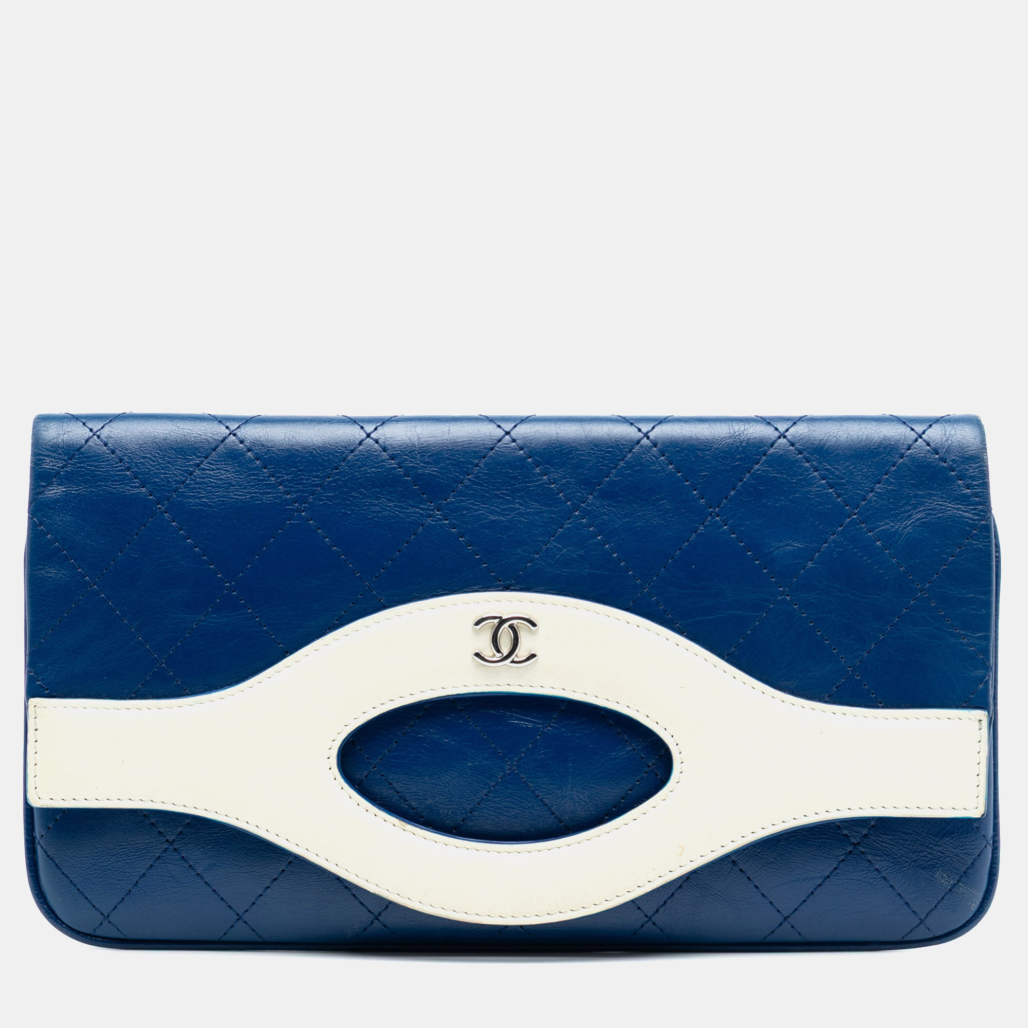 

Chanel Blue White Small Bicolor Aged Calfskin 31 Clutch