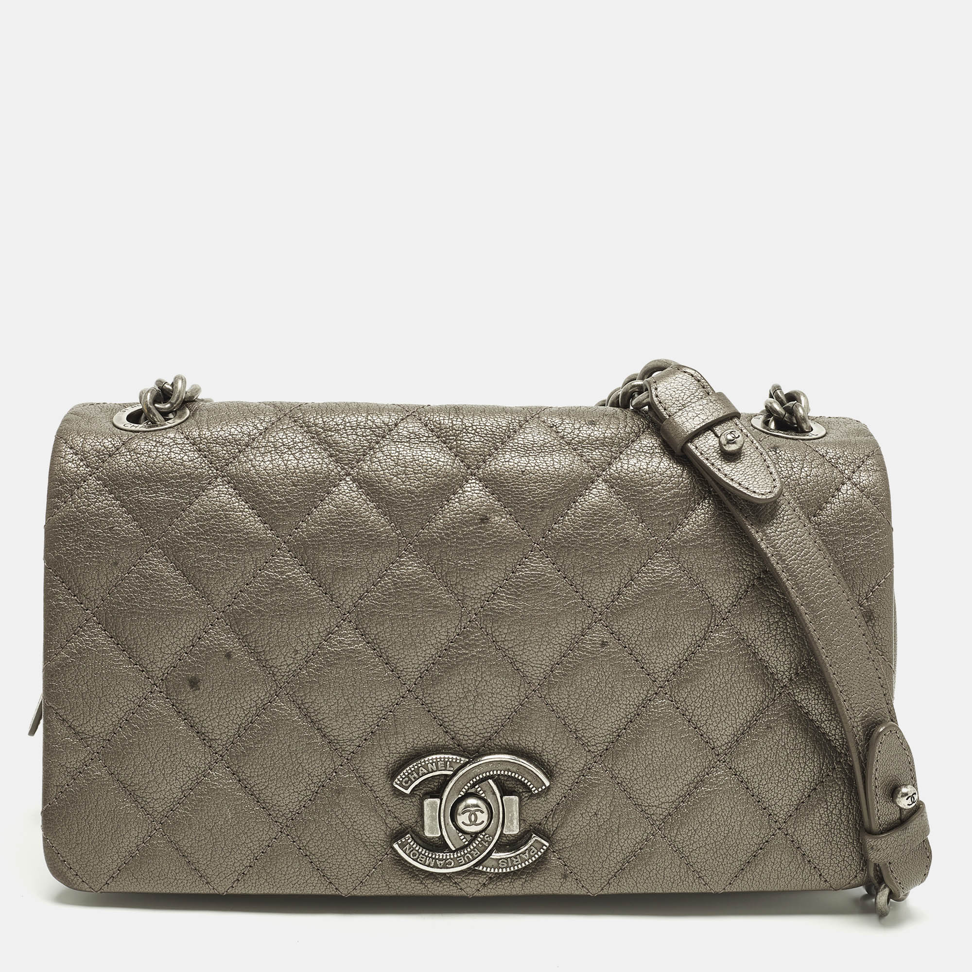 

Chanel City Rock Flap Medium Grey Quilted Leather Bag