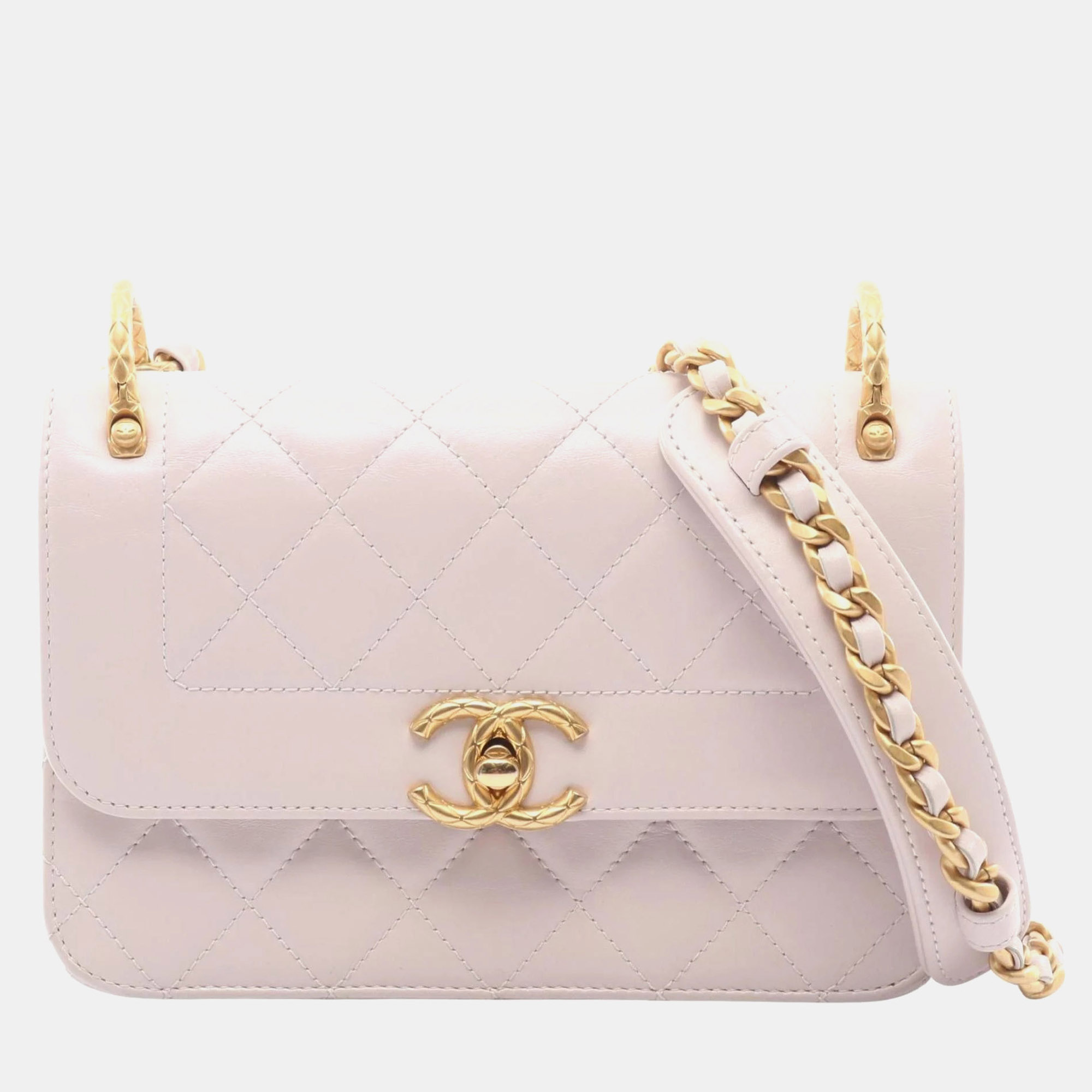

Chanel Matelasse Shoulder Bag In Lambskin Leather Pink