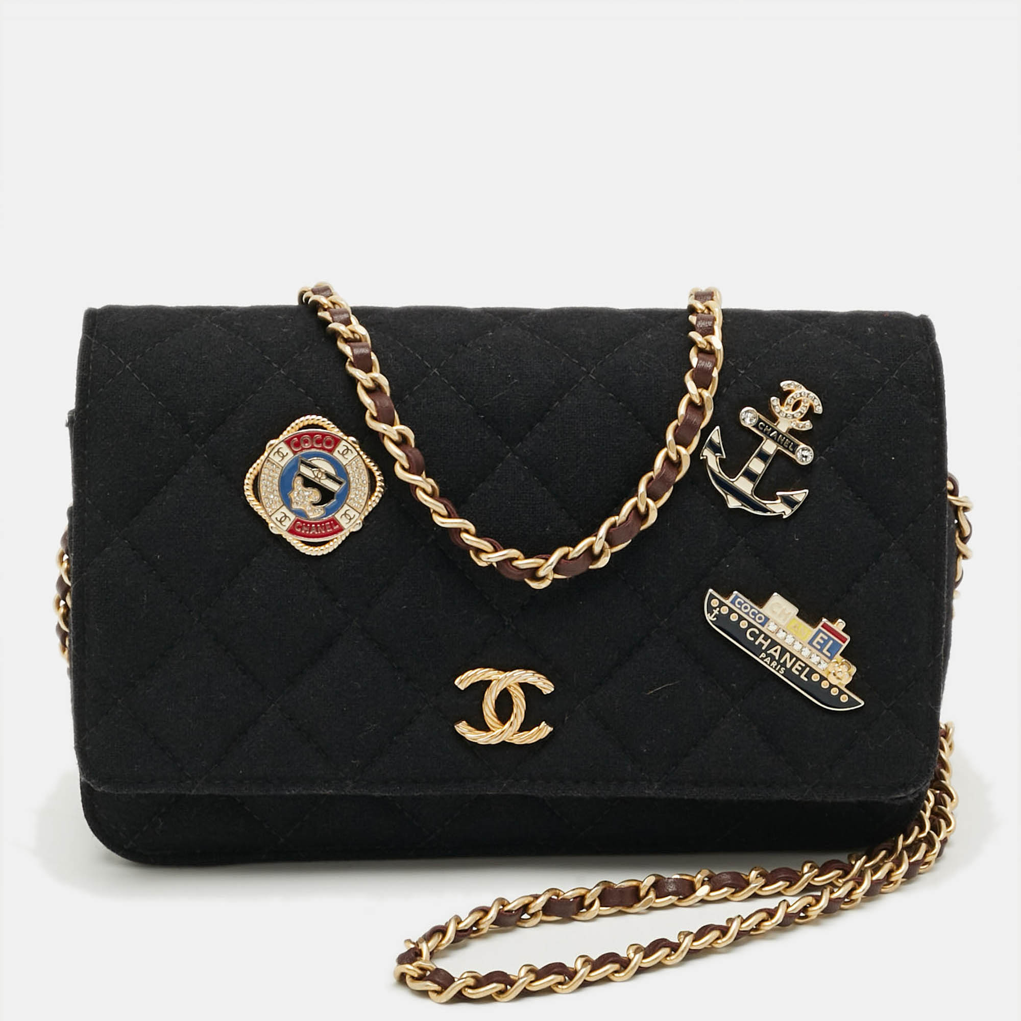 Pre Owned Chanel Paris-Hamburg Runway Black Quilted Fabric Wallet On Chain