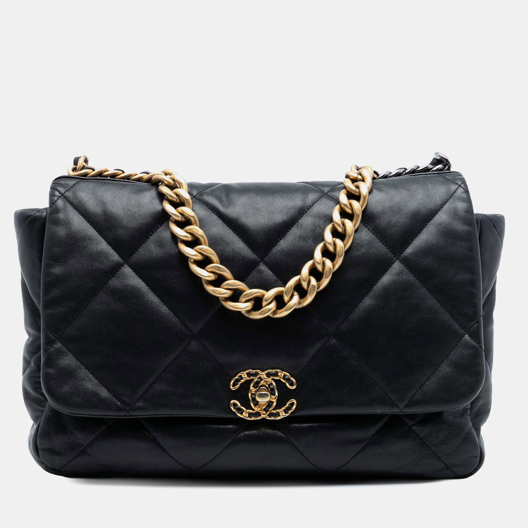 

Chanel Black Maxi Lambskin 19 Flap