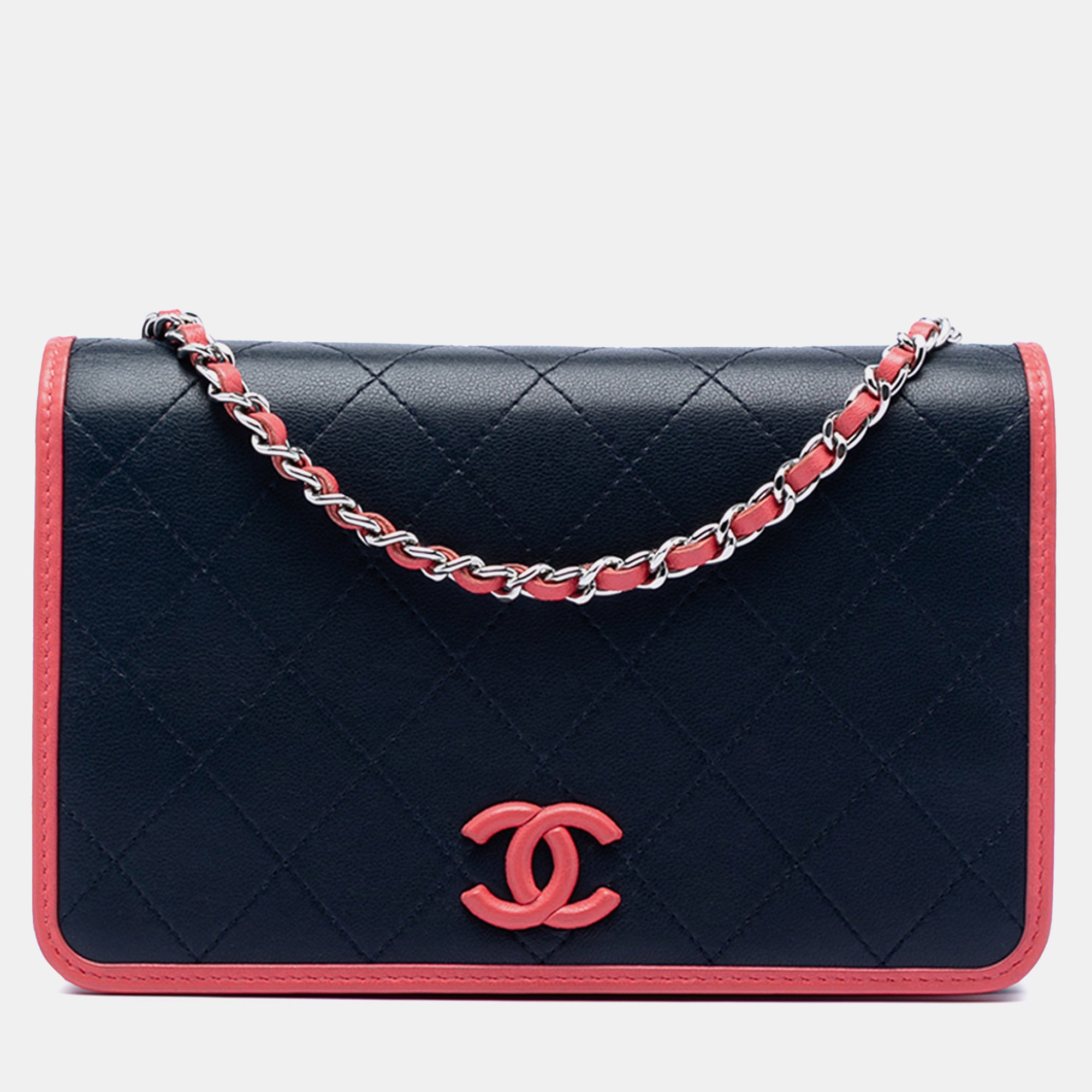 Pre-owned Chanel Blue Quilted Lambskin Color Pop Cc Wallet On Chain