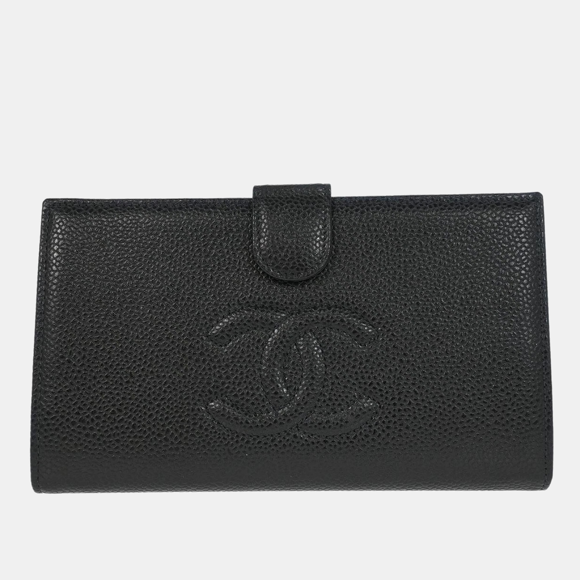 

Chanel Black Calfskin Wallet