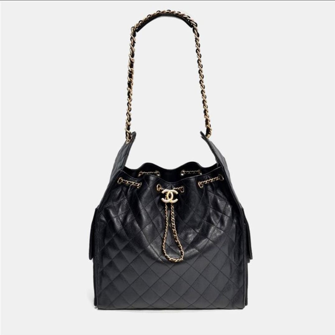 

Chanel Caviar 25 Bag Medium AS5311, Black