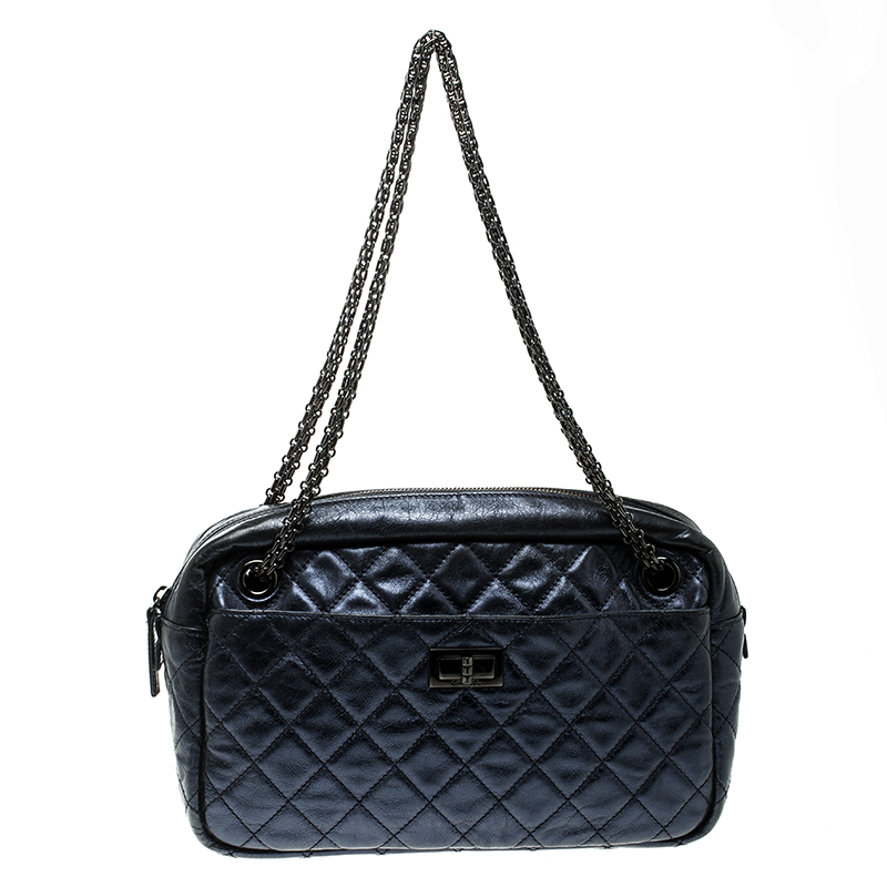Pre Owned Chanel Metallic Blue Quilted Leather Medium Reissue Camera Bag