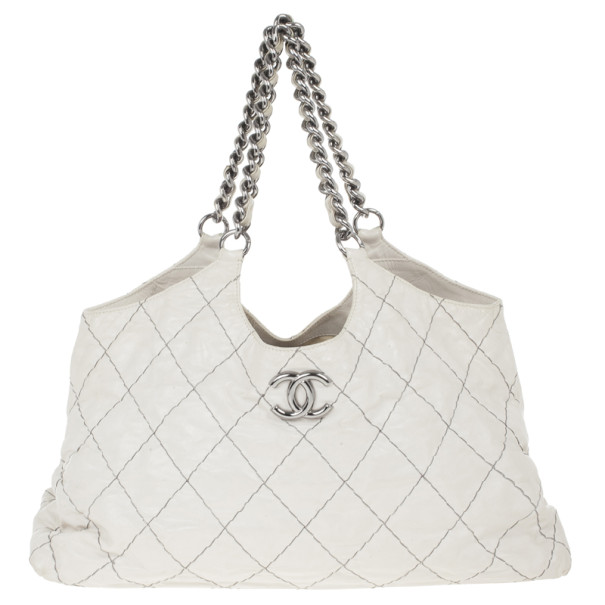 Pre Owned Chanel White Lambskin Hobo
