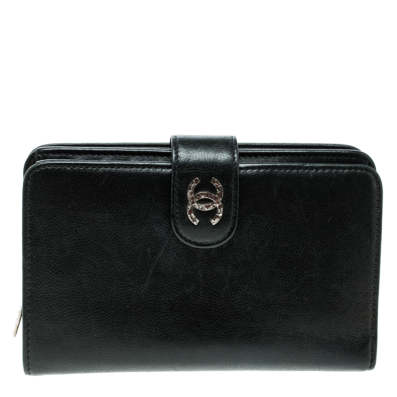 Chanel Black Leather CC Bifold Wallet