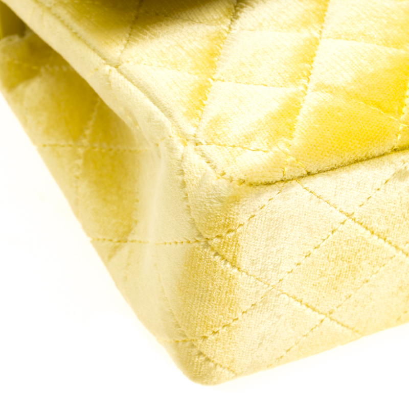 Chanel Yellow Quilted Velvet Classic Double Flap Medium Q6B01039Y0000