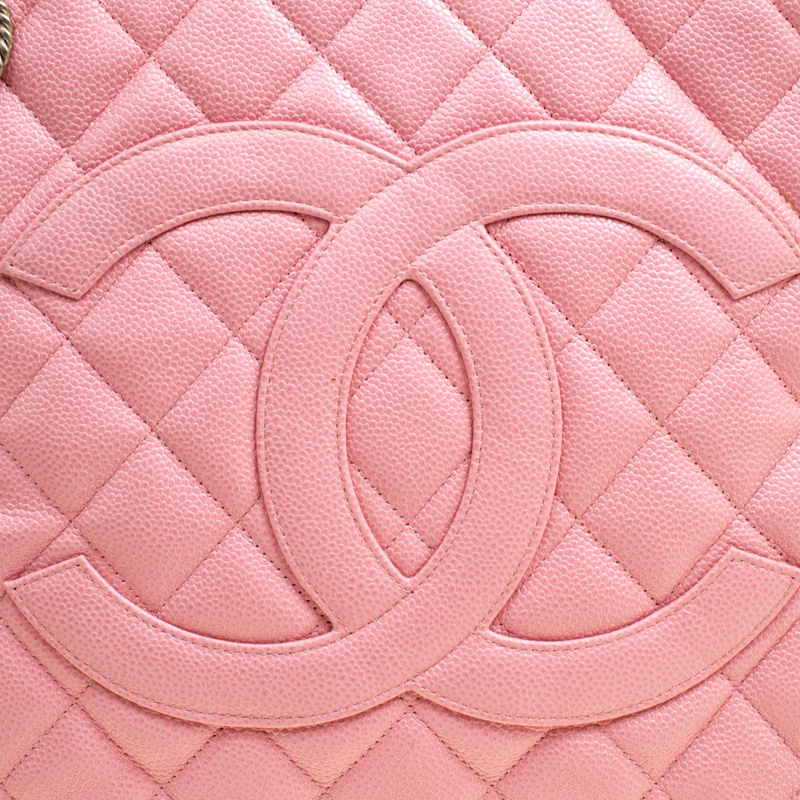 Chanel Pink Quilted Caviar Medallion Tote Q6B02H0FPB087