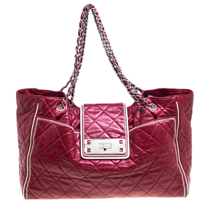 Pre Owned Chanel Maroon Quilted Leather Accordion Reissue Shoulder Bag