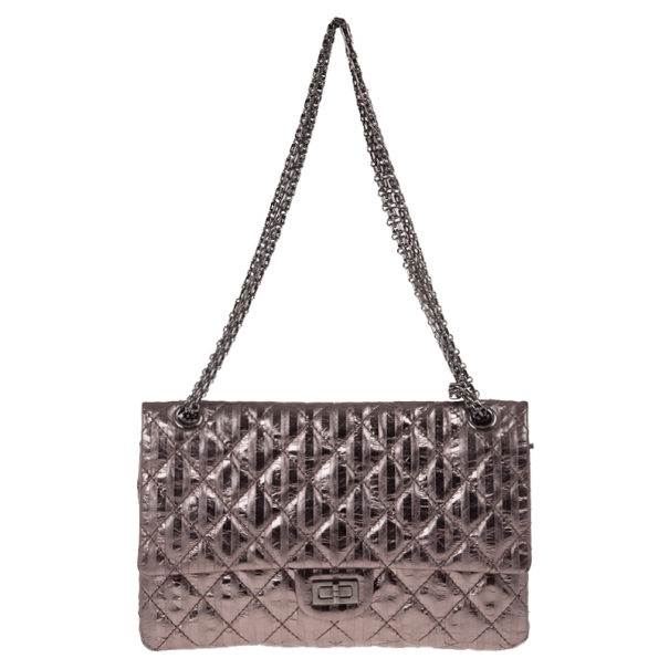 Pre Owned Chanel Metallic Silver Leather 2.55 Reissue Quilted Classic 226 Flap Bag