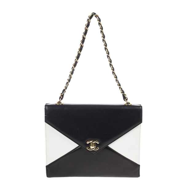 Pre Owned Chanel Black And White Envelope Shoulder Bag 