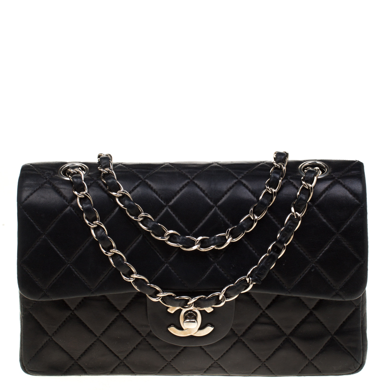 مملوكة مسبقًا Chanel Black Quilted Leather Small Classic Double Flap Shoulder Bag