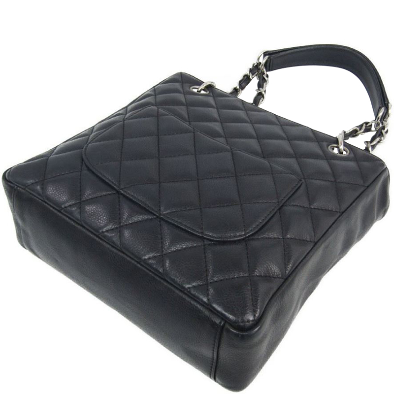 

Chanel Navy Quilted Leather Petite Shopping Tote, Navy blue