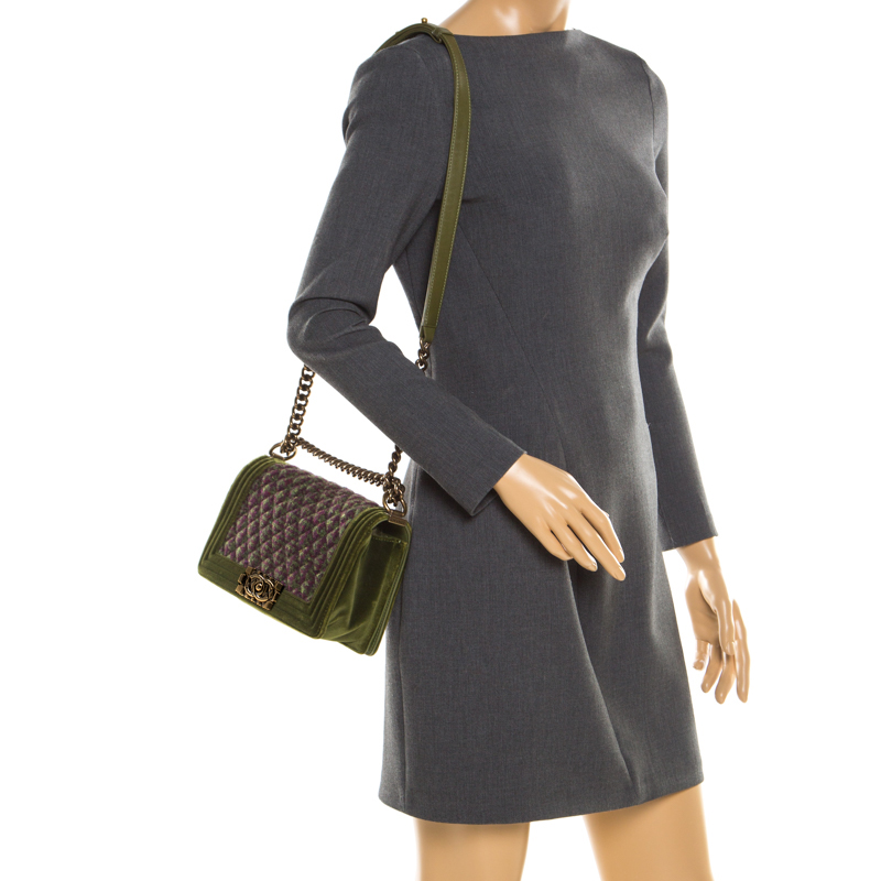 

Chanel Green/Purple Velvet and Tweed Medium Boy Flap Bag