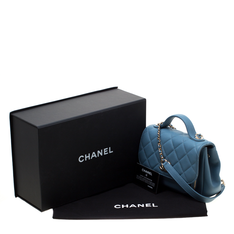 Business affinity leather tote Chanel Navy in Leather - 29126966