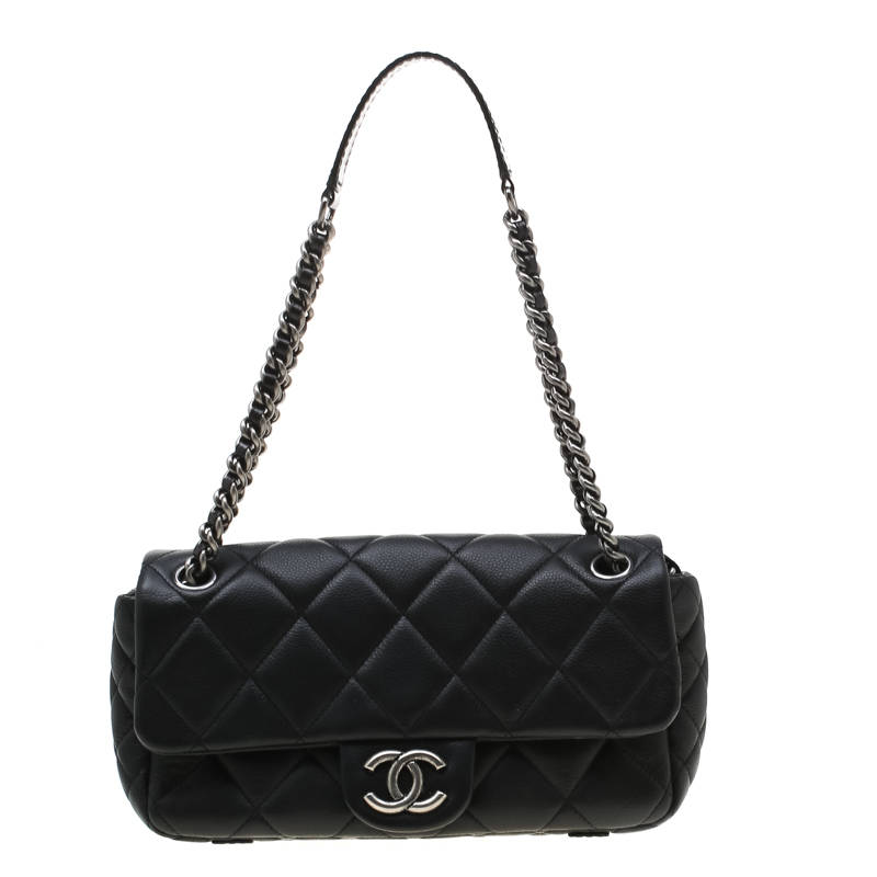 مملوكة مسبقًا Chanel Black Quilted Leather Small CC Flap Bag