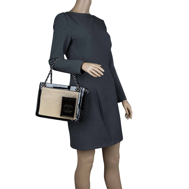 

Chanel Black/Off White Pony Hair and Patent Leather Chain Tote