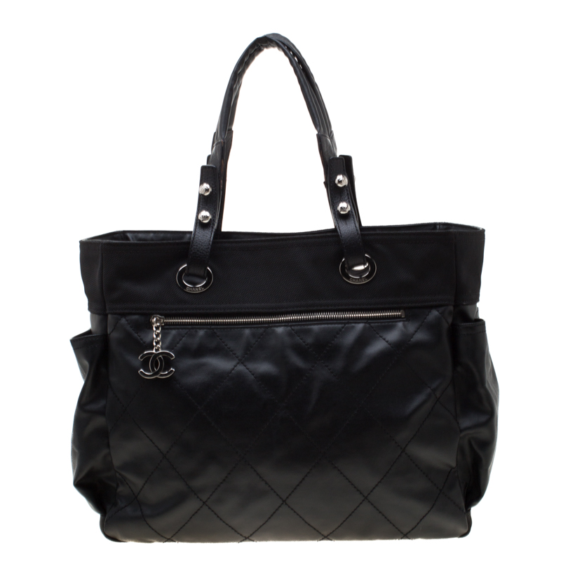 مملوكة مسبقًا حقيبة شانيل باريس بياريتز كانفاس نمط مبطن مبطن أسود كبيرة
