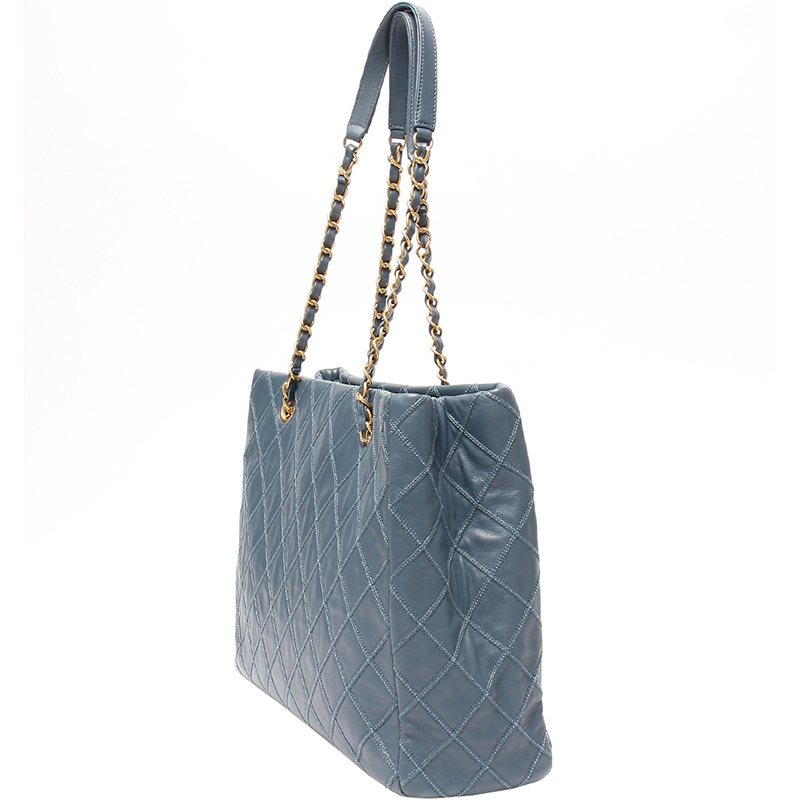 

Chanel Blue Quilted Leather Shoulder Bag