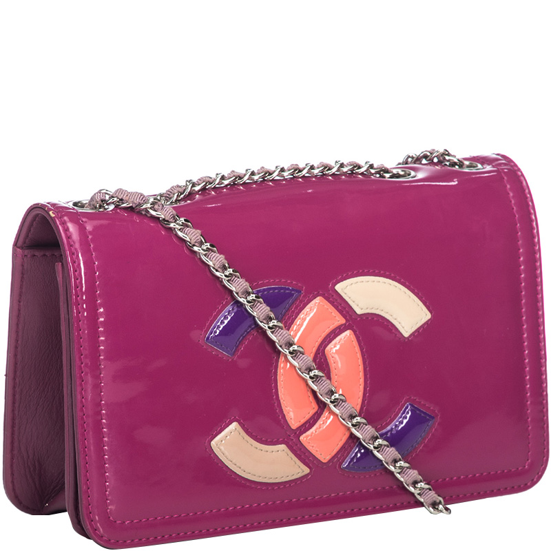 

Chanel Pink Patent Leather Lipstick Shoulder Bag