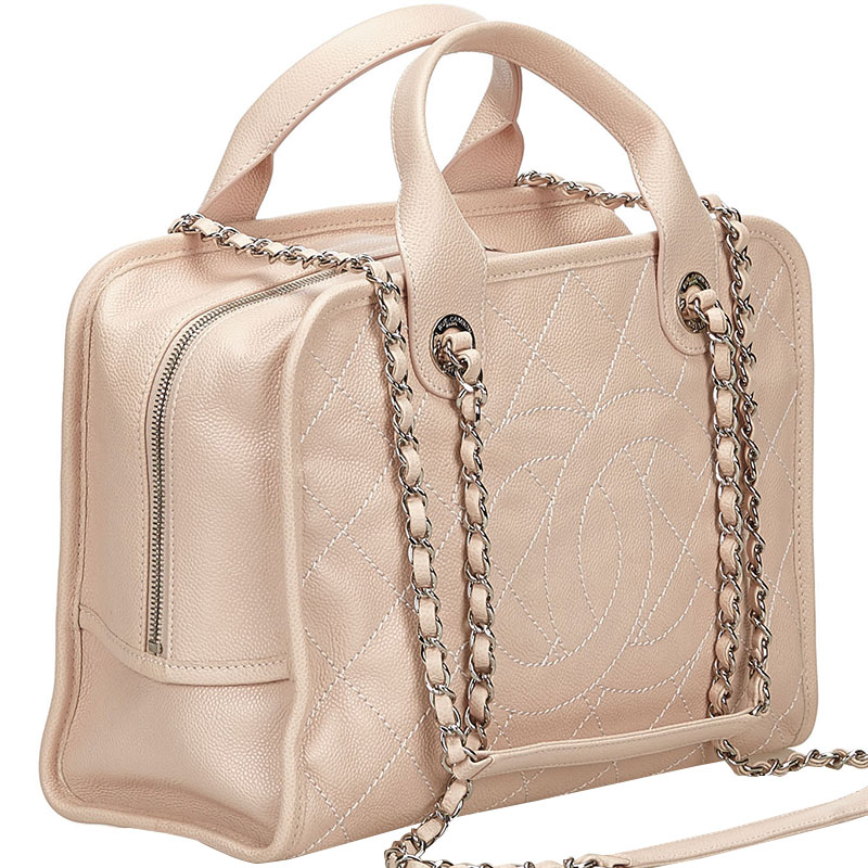 

Chanel Pink Quilted Caviar Stitch Deauville Bowling Bag