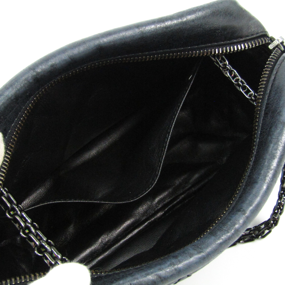 

Chanel Black Calfskin Leather 2.55 Shoulder Bag