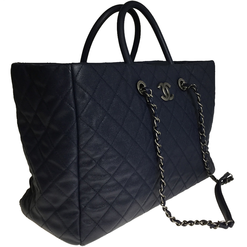 

Chanel Navy Blue Quilted Caviar Leather Tote Bag