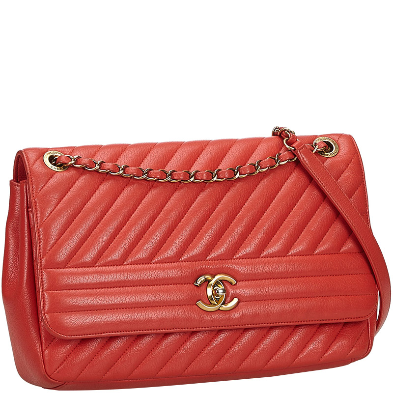 

Chanel Red Matelasse Quilted Shoulder Bag