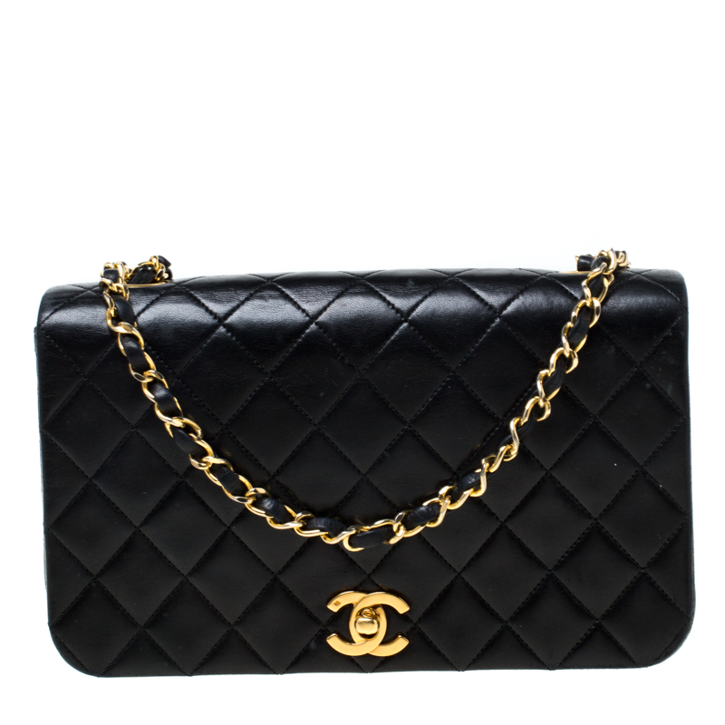 Pre Owned Chanel Black Quilted Leather Vintage Flap Shoulder Bag