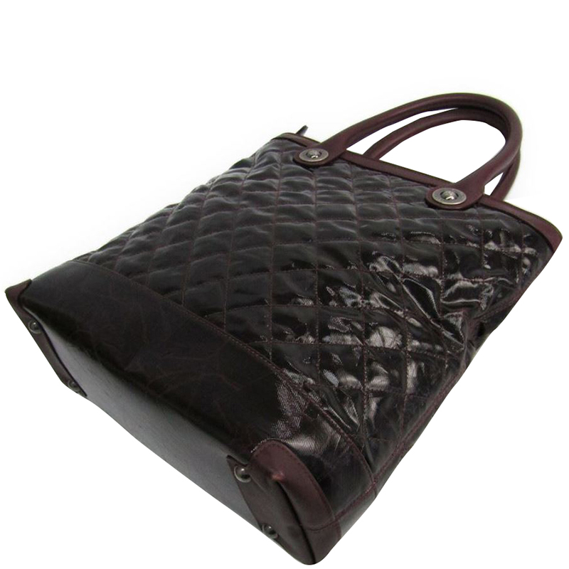 

Chanel Black/Bordeaux Quilted Patent Leather Tote Bag