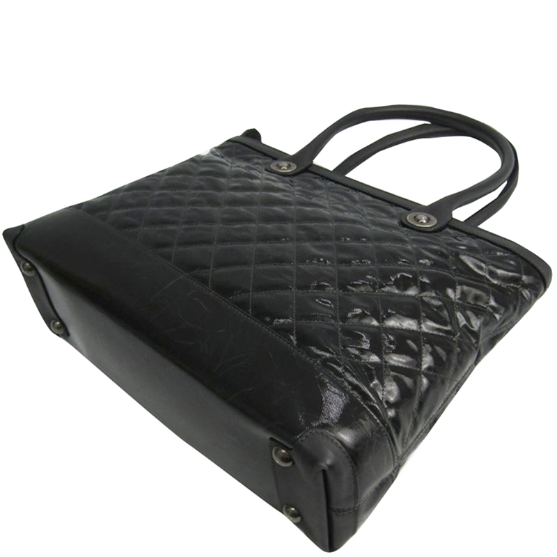 

Chanel Black Quilted Patent Leather Tote Bag