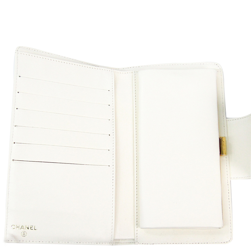 

Chanel White Calfskin Leather Icon Long Wallet