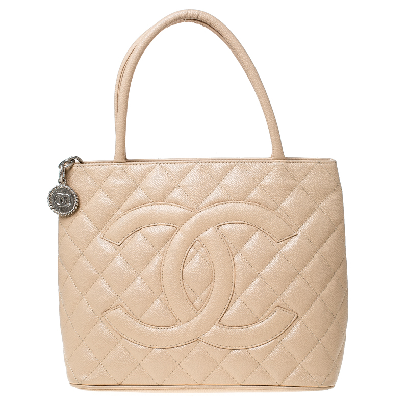 Chanel Beige Quilted Caviar Medallion Tote Q6B02H0FIB150