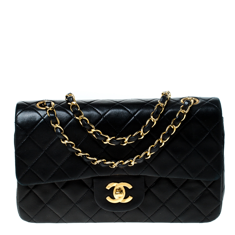 مملوكة مسبقًا Chanel Black Quilted Leather Small Classic Double Flap Bag