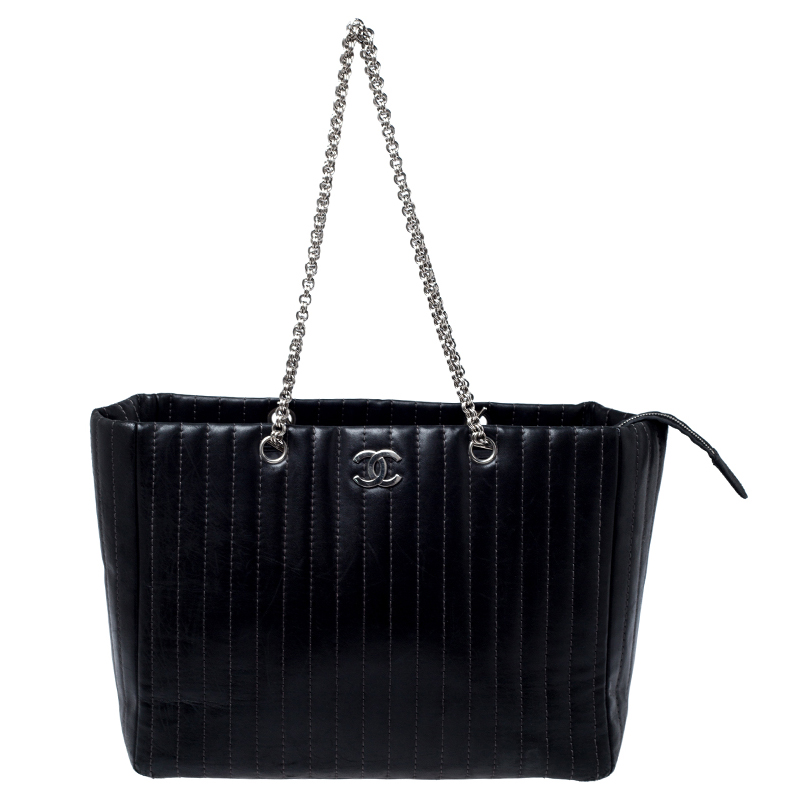 مملوكة مسبقًا حقيبة يد شانيل مادموازيل كبيرة جلد بطانة رأسية سوداء 