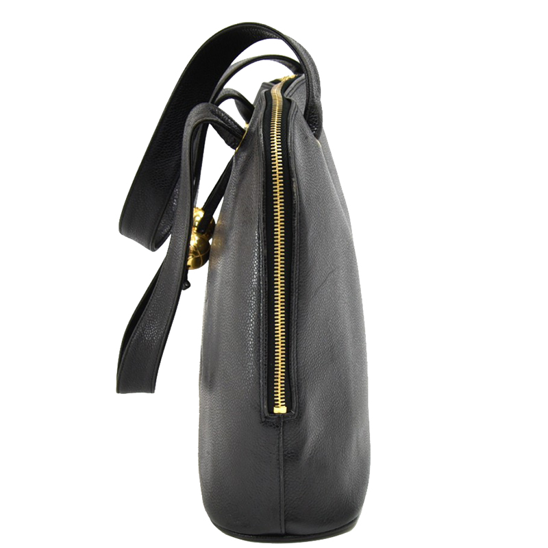 

Chanel Black Caviar Leather CC Logo Shoulder Bag