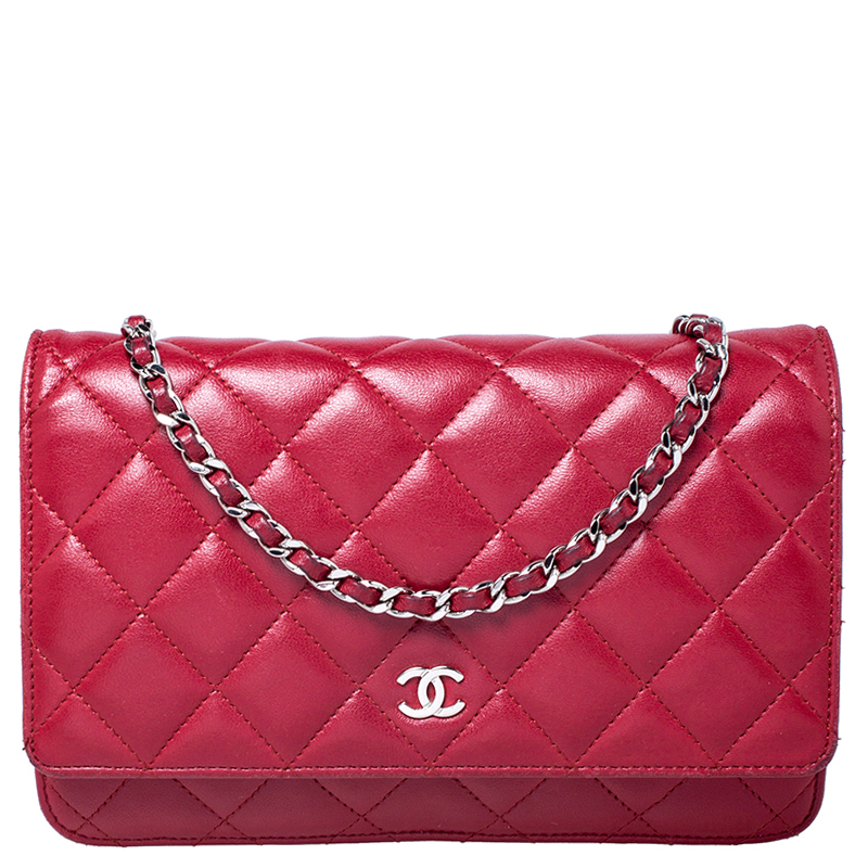 Pre Owned Chanel Red Quilted Leather WOC Chain Clutch Bag