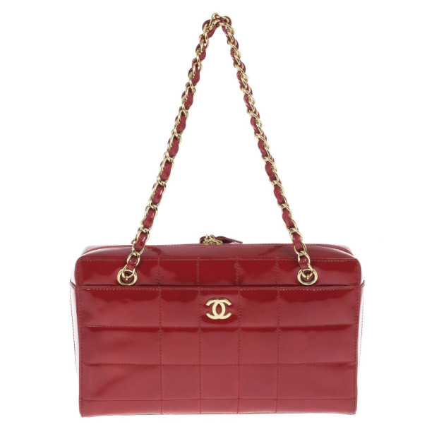 Pre Owned Chanel Red Patent Chocolate Bar Quilted Camera Bag