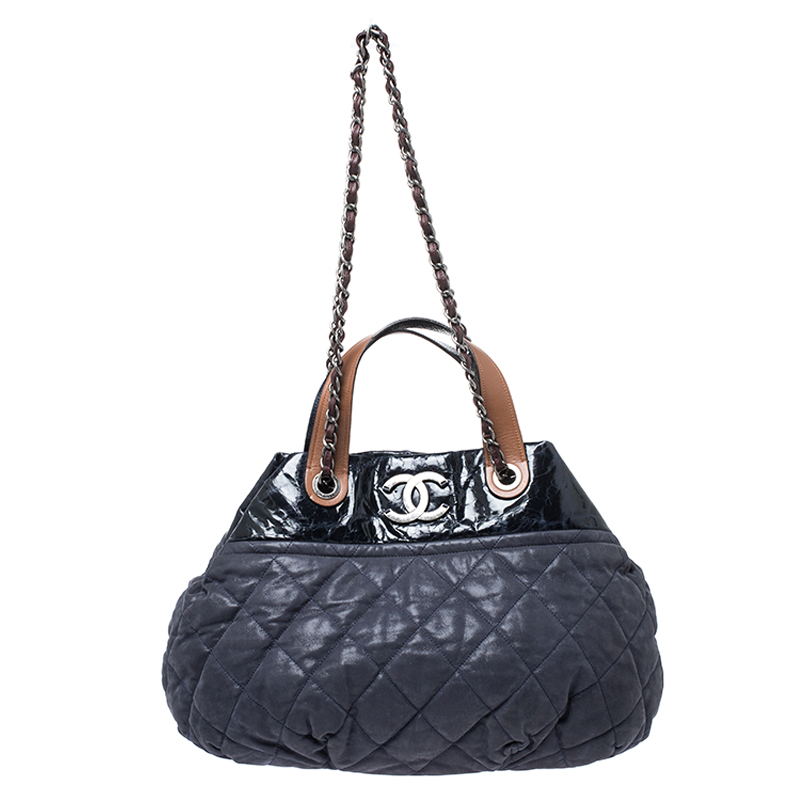 Pre Owned حقيبة كتف شانيل إن ذا ميكس كبيرة جلد مبطن زرقاء قزحية