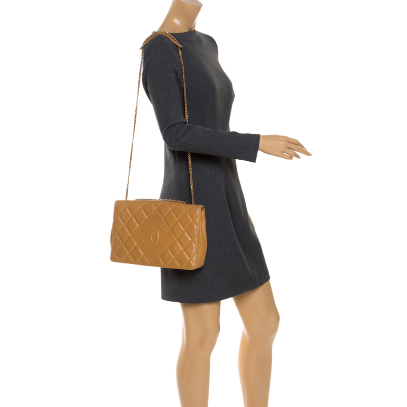

Chanel Brown Quilted Leather CC Shoulder Bag