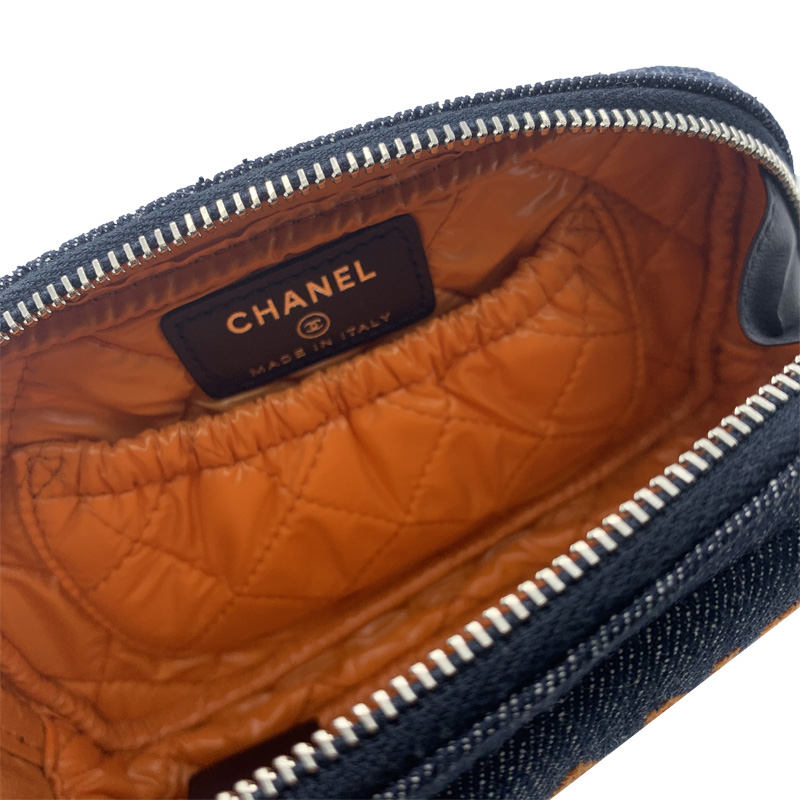 

Chanel Navy/Orange Denim Pouch, Navy blue