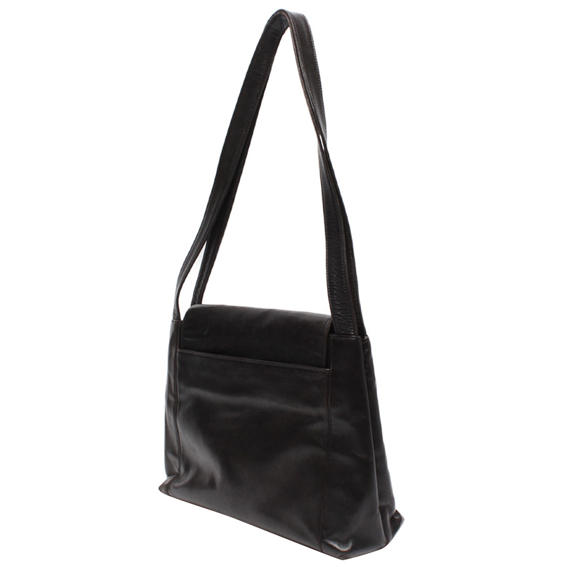 

Chanel Black Leather Shoulder Bag