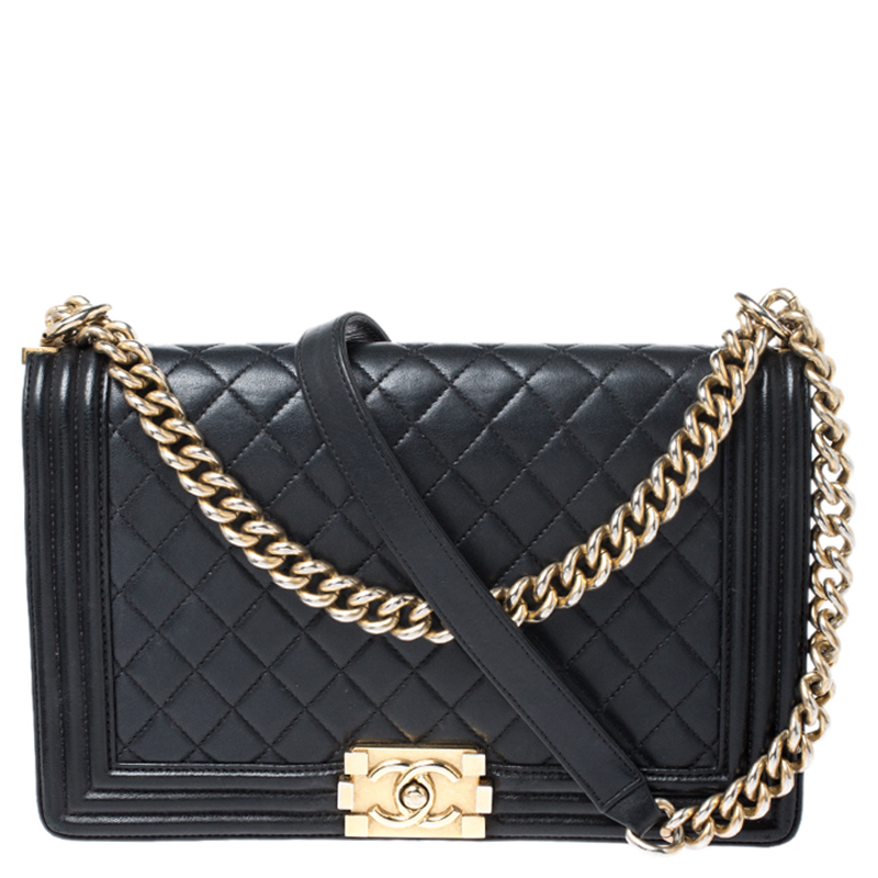 Chanel Black Quilted Leather New Medium Boy Flap Bag Chanel | The ...