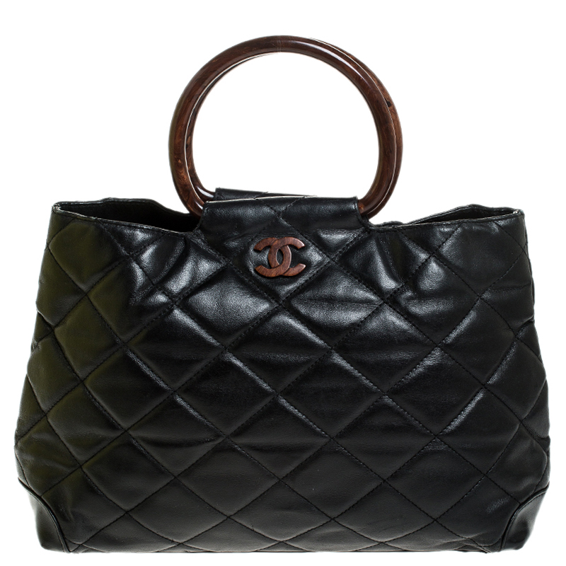 Pre Owned Chanel Black Quilted Leather Resin Ring Handle Bag