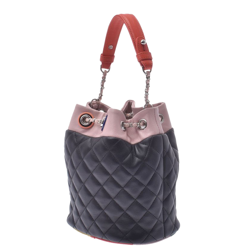 

Chanel Pink/Black Quilted Leather Drawstring Shoulder Bag