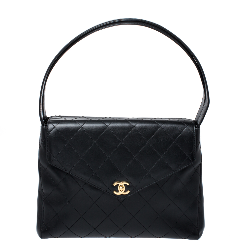 مملوكة مسبقًا Chanel Black Leather Vintage CC Shoulder Bag