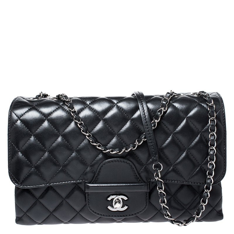 Pre Owned Chanel Black Quilted Leather Single Flap Bag