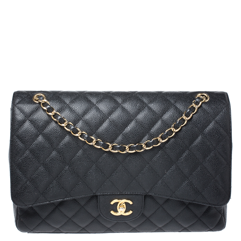 Pre Owned حقيبة شانيل ماكسي كلاسيك جلد كافيار أسود مبطن بقلاب